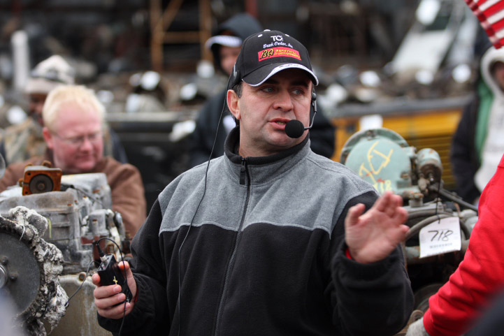 Berryhill Auctioneers - TC doing what he does best